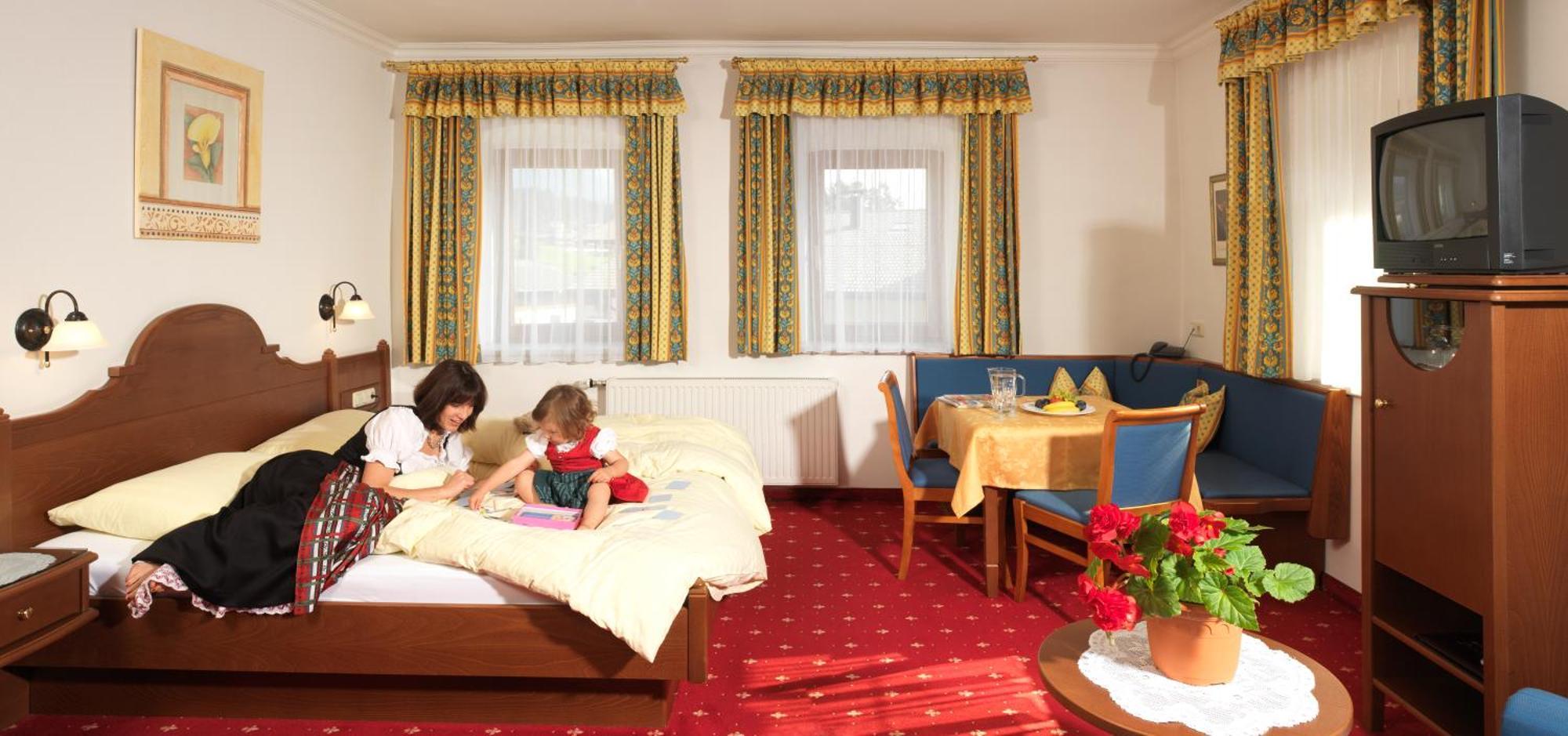 Hotel Feldwebel Зёлль Экстерьер фото