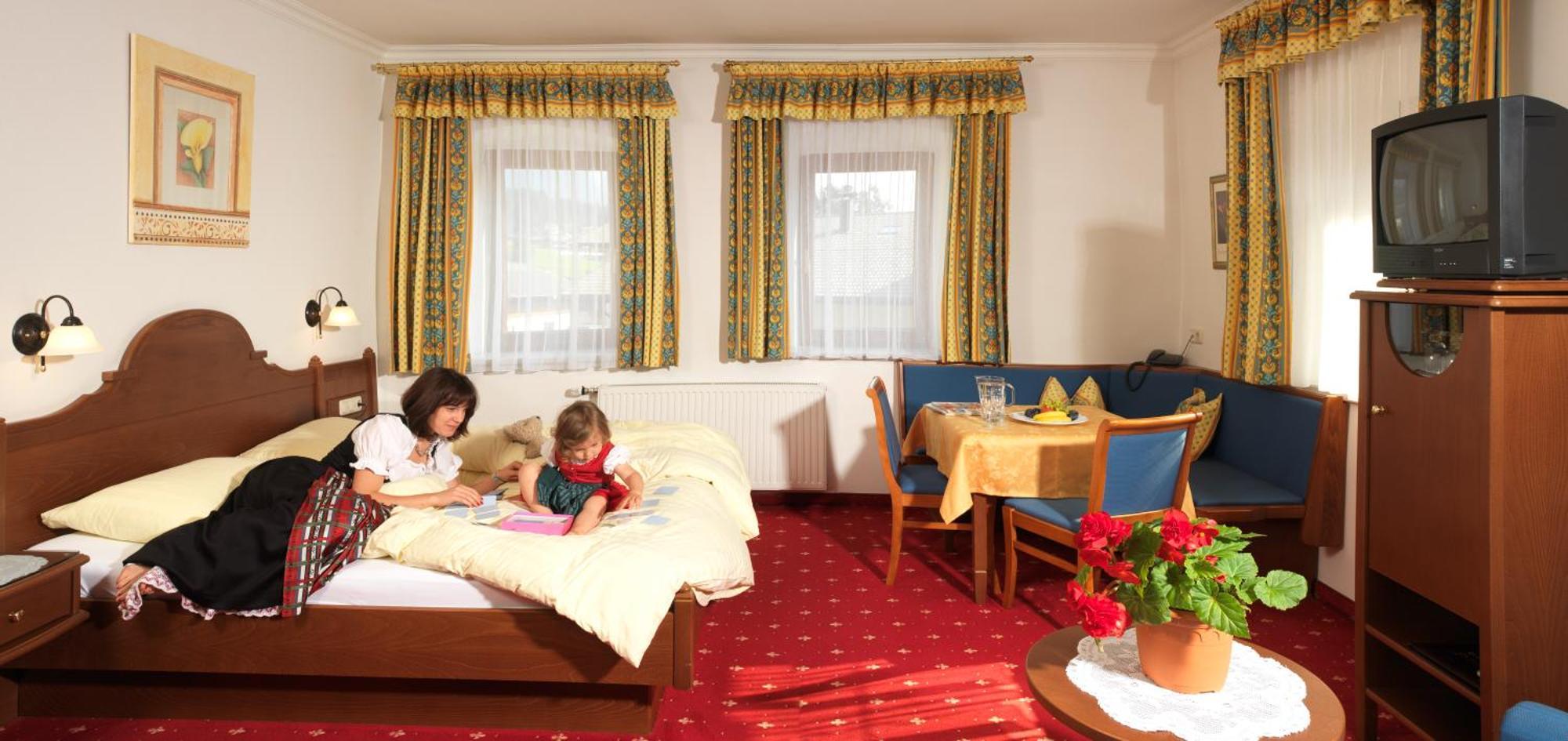 Hotel Feldwebel Зёлль Экстерьер фото